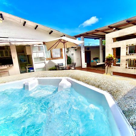 Zurisadai Hotel Puerto Ayora  Ngoại thất bức ảnh