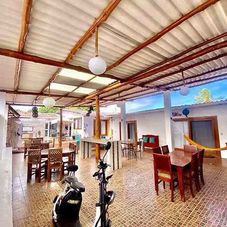 Zurisadai Hotel Puerto Ayora  Ngoại thất bức ảnh