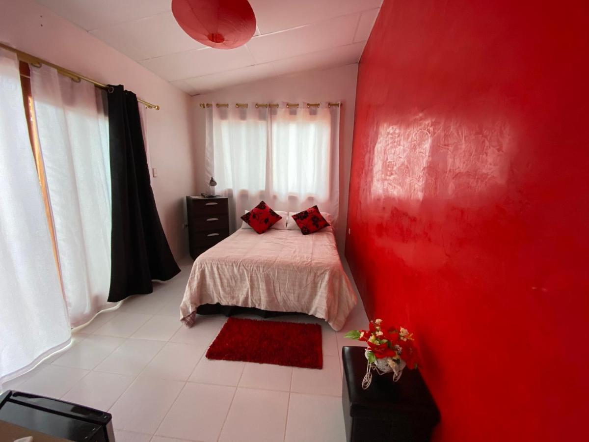 Zurisadai Hotel Puerto Ayora  Ngoại thất bức ảnh